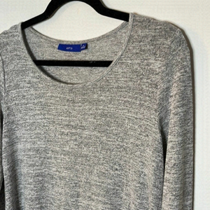 APT 9 long sleeve shirt